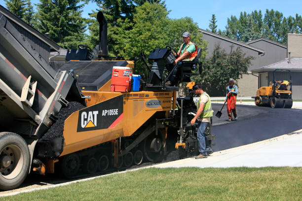 Best Driveway Paver Sealing  in Kennedale, TX